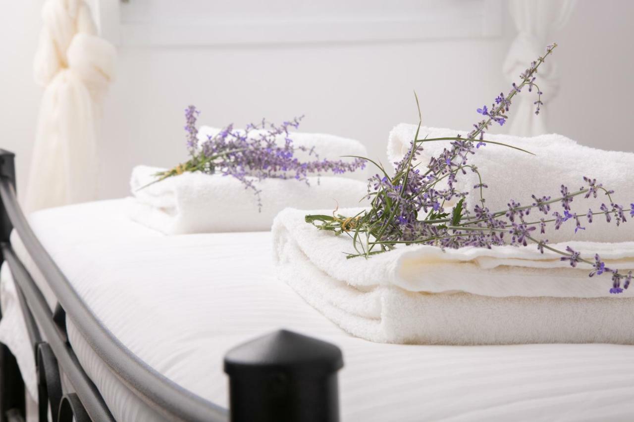 Apanomeria Boutique Residence Oía Eksteriør billede
